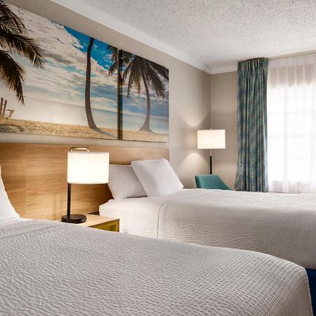 เดย์ อินน์ บาย วินด์แฮม ไมอามี แอร์พอร์ต นอร์ท Miami Springs ภายนอก รูปภาพ